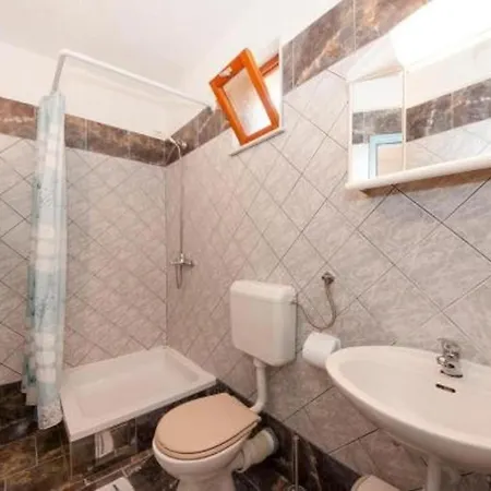 Eastern Paradise Apartament