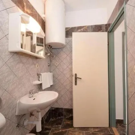 Eastern Paradise Apartament *