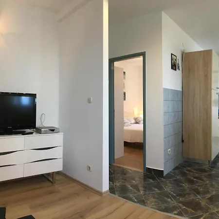 Eastern Paradise Apartament *